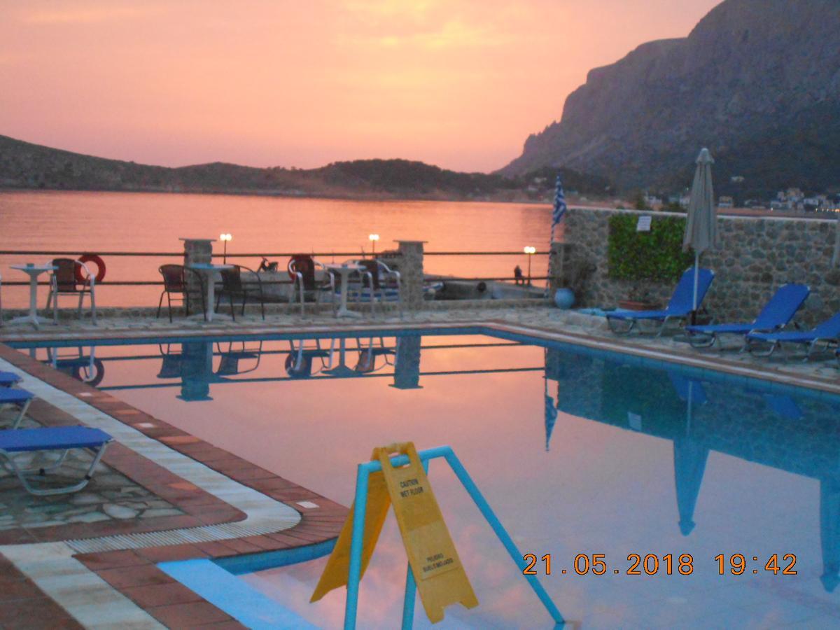 Agelica Apartments Myrties Esterno foto
